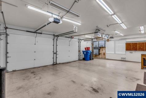 1918 Spicetree Lane SE Salem OR 97306