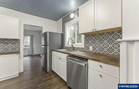 2664 12th Street SE Salem OR 97302