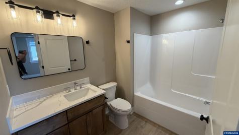 597 NE Evergreen Avenue Dallas OR 97338