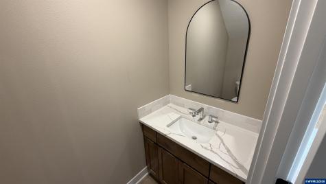 597 NE Evergreen Avenue Dallas OR 97338