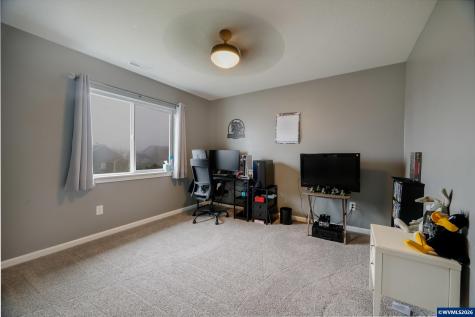 2303 NE Deciduous Avenue Albany OR 97321-1965