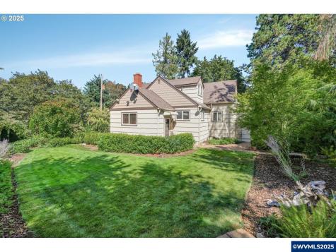 4370 Eagle Crest Road NW Salem OR 97304