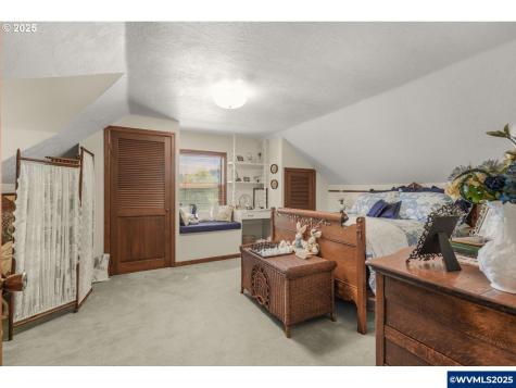 4370 Eagle Crest Road NW Salem OR 97304