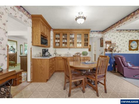 4370 Eagle Crest Road NW Salem OR 97304