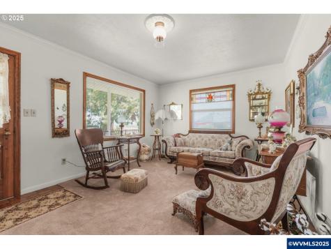 4370 Eagle Crest Road NW Salem OR 97304
