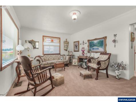 4370 Eagle Crest Road NW Salem OR 97304