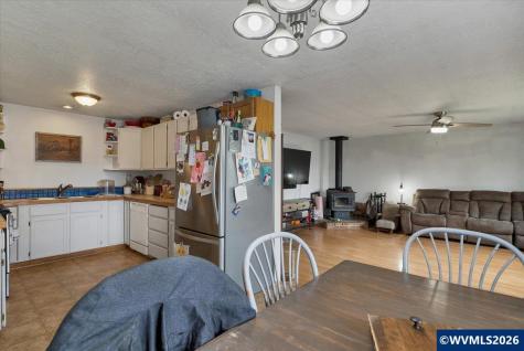 155 S 7th Street Jefferson OR 97352