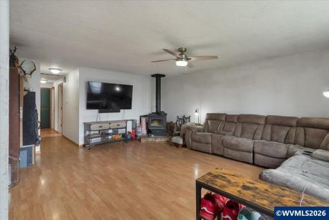 155 S 7th Street Jefferson OR 97352