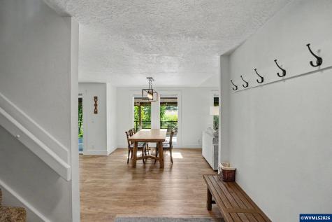 461 SE Walnut Avenue Dallas OR 97338