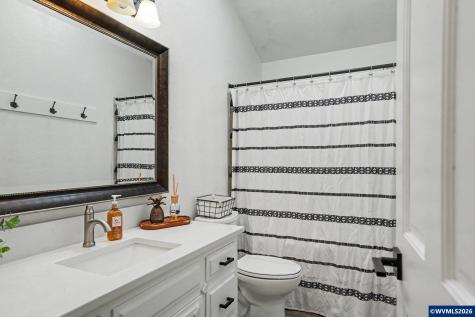 461 SE Walnut Avenue Dallas OR 97338