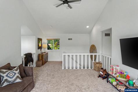 461 SE Walnut Avenue Dallas OR 97338