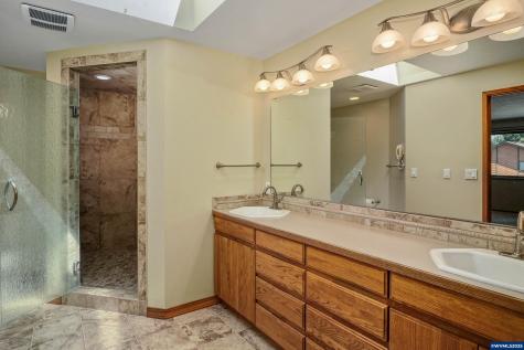 3212 Terrace NW Drive Albany OR 97321
