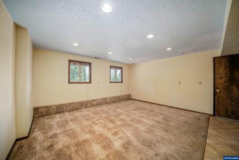 3212 Terrace NW Drive Albany OR 97321
