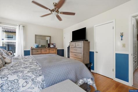 1451 Narcissus Court NW Salem OR 97304