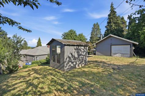 1451 Narcissus Court NW Salem OR 97304
