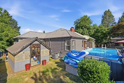 1451 Narcissus Court NW Salem OR 97304