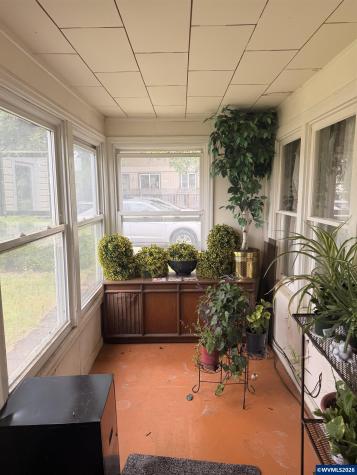 277 S 13th Street Philomath OR 97370