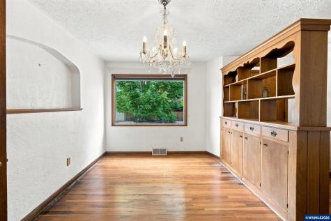 470 Miller Street SE Salem OR 97302