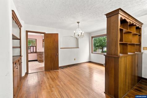 470 Miller Street SE Salem OR 97302