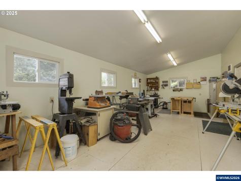 8205 SW Broadmead Road Amity OR 97101