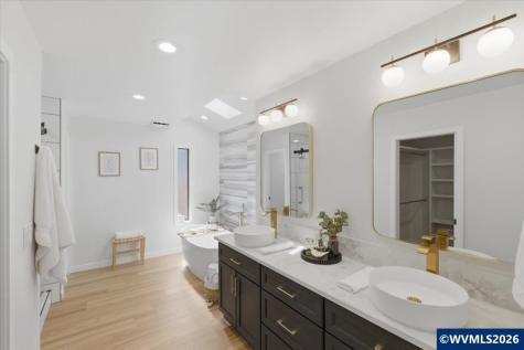 2455 W 29th Avenue Eugene OR 97405