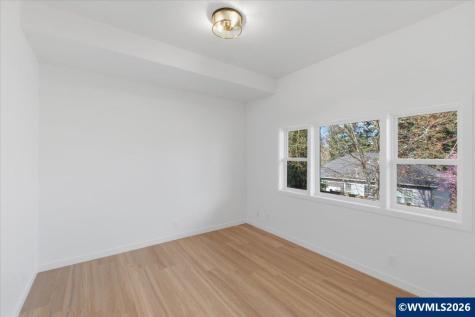 2455 W 29th Avenue Eugene OR 97405