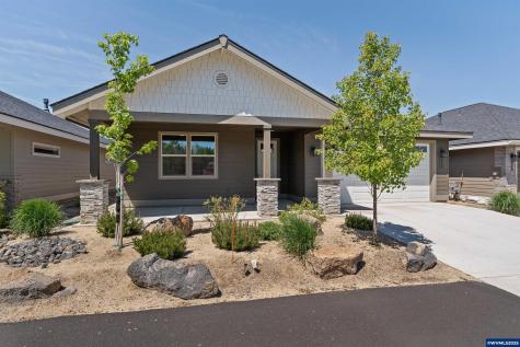 2695 NW 23rd Lp Redmond OR 97756