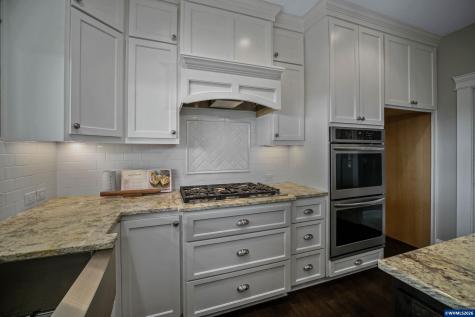 5760 Barbaresco Street S Salem OR 97306