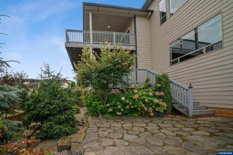 5760 Barbaresco Street S Salem OR 97306