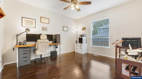 18283 Davis Street Sandy OR 97055