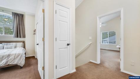18283 Davis Street Sandy OR 97055