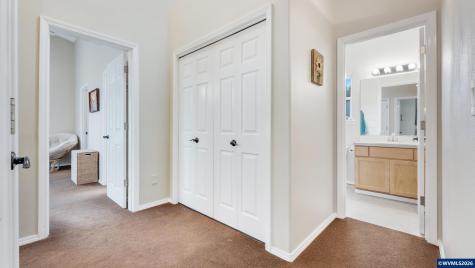 18283 Davis Street Sandy OR 97055