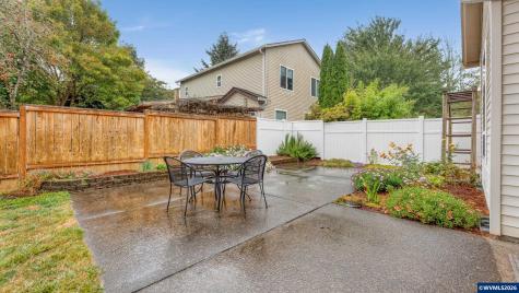 18283 Davis Street Sandy OR 97055