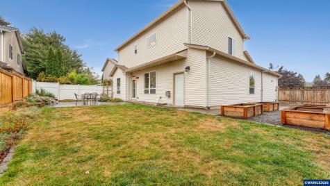 18283 Davis Street Sandy OR 97055