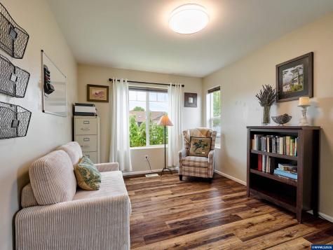 6224 Elena Street NE Albany OR 97321