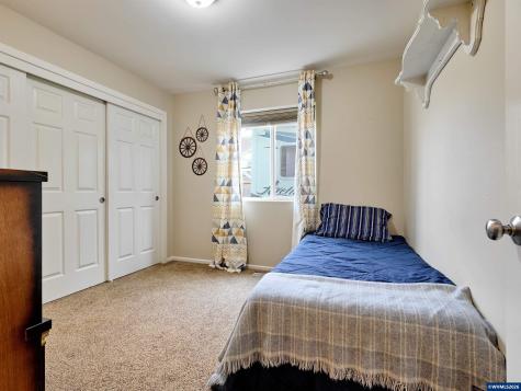 6224 Elena Street NE Albany OR 97321