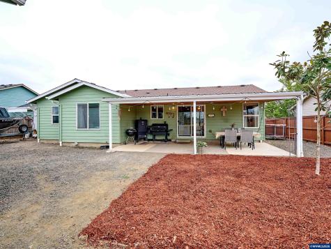 6224 Elena Street NE Albany OR 97321