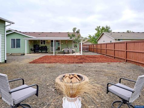 6224 Elena Street NE Albany OR 97321