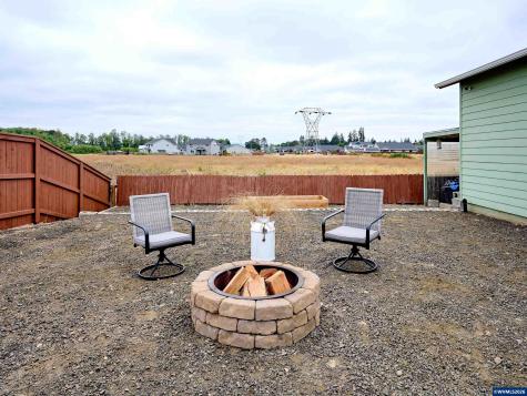 6224 Elena Street NE Albany OR 97321