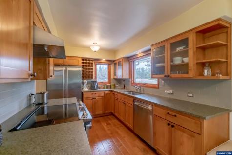 2866 Talbot Road S Jefferson OR 97352