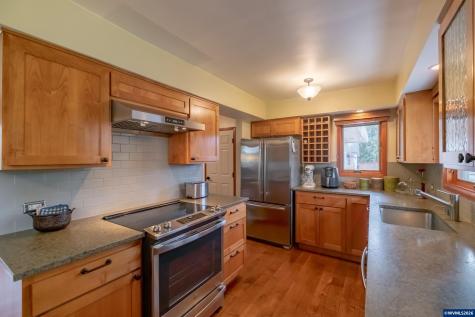 2866 Talbot Road S Jefferson OR 97352