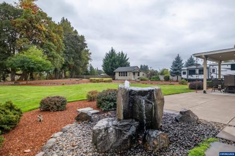 2866 Talbot Road S Jefferson OR 97352