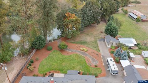 2866 Talbot Road S Jefferson OR 97352