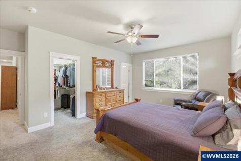 323 Lydia Lane Lebanon OR 97355