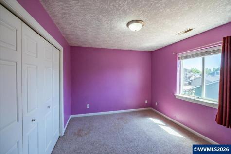 4199 Geranium Lp NE Salem OR 97305