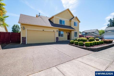 4199 Geranium Lp NE Salem OR 97305