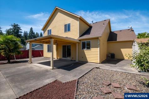 4199 Geranium Lp NE Salem OR 97305