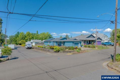 1737 13th Avenue SW Albany OR 97321