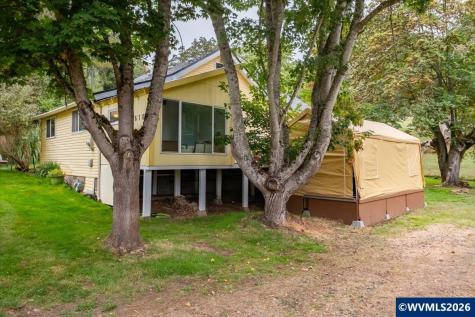 610 Averill Street Brownsville OR 97327