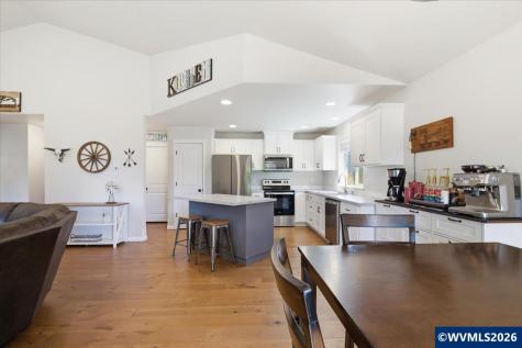341 NW Hope Court Willamina OR 97396-2902